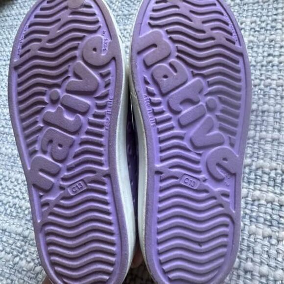 Native metallic purple Jefferson shoes - size 13C - Picture 4 of 4